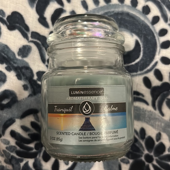 Tranquil Candle - Picture 2 of 4